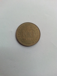100 PESOS