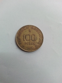 100 PESOS