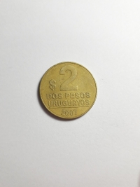 2 PESOS URUGUAYOS