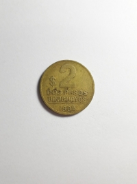 2 PESOS URUGUAYOS