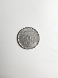 200 CRUZEIROS