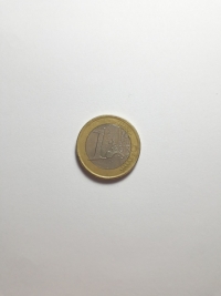 1 EURO